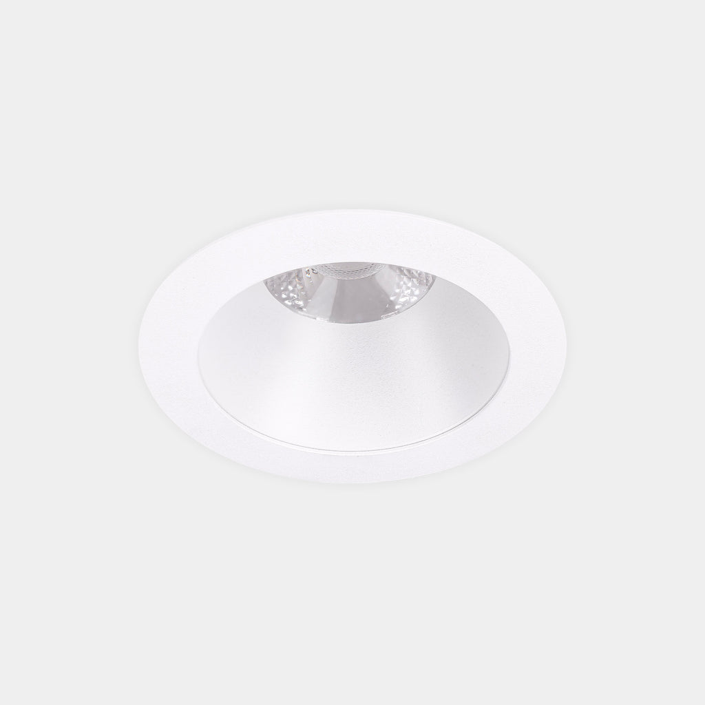 Downlight Play Deco Symmetrical Round Fixed 17.7W Blanc chaud - 3 000 K CRI 90 33.6º Blanc/blanc IP54 1554lm